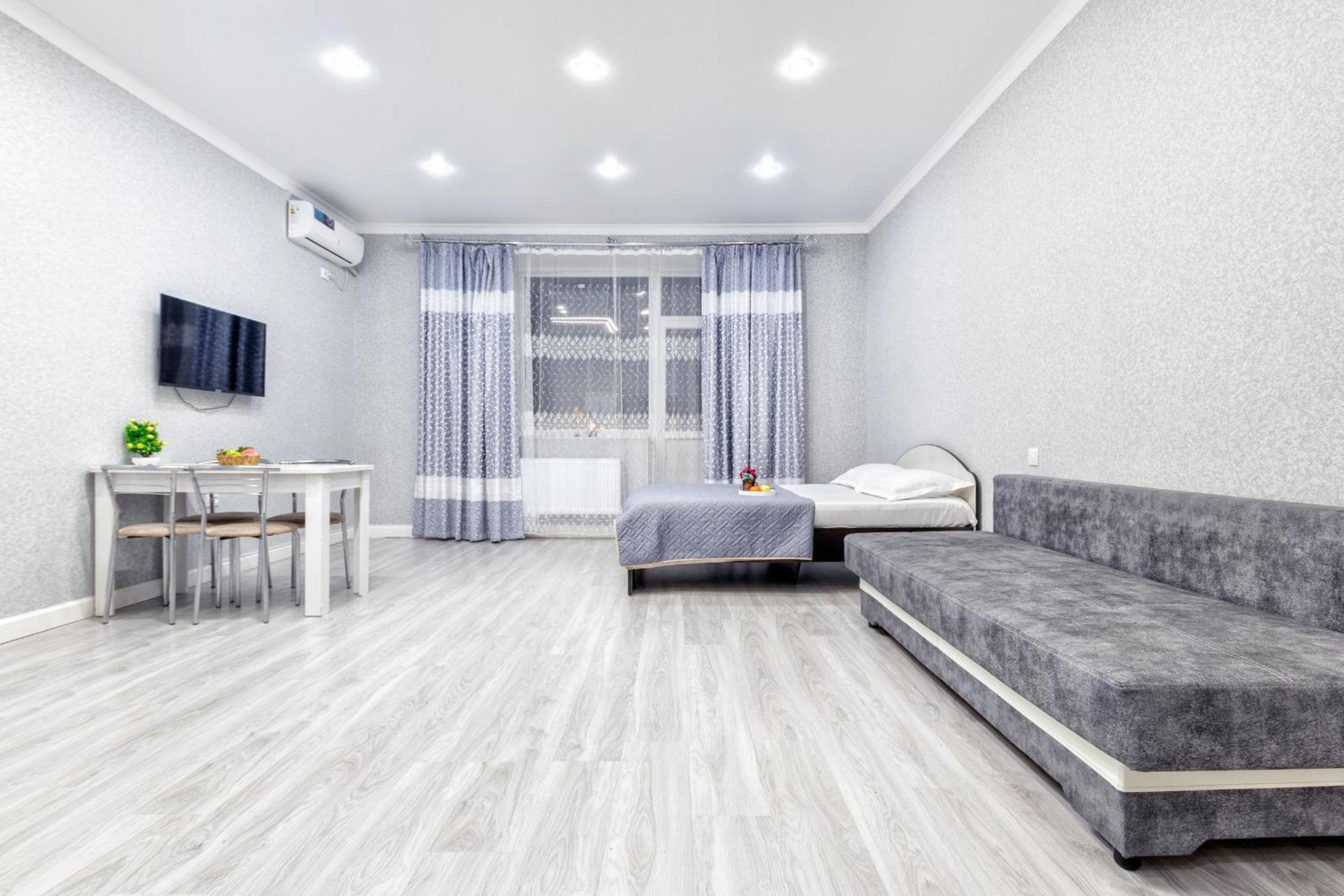 Прекрасная Студия В Элитном Доме Pavlodar Luaran gambar